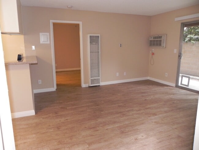 Photo - 8602 Chapman Ave Apartment