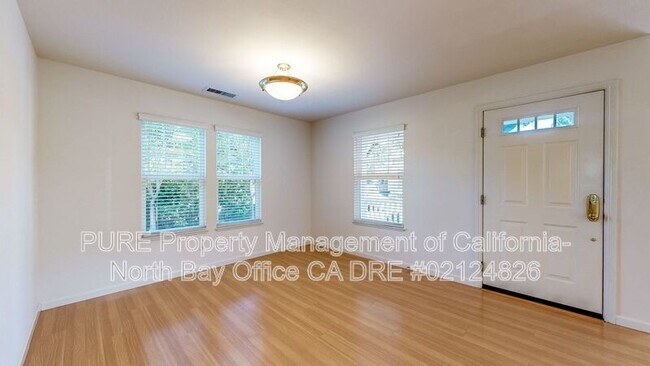 Building Photo - 8145 Olof St