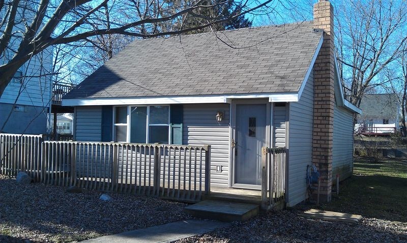 Primary Photo - 326 Hume Blvd