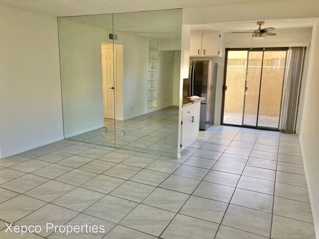 Foto del edificio - 2 br, 2 bath House - 433 Bradshaw Lane #53