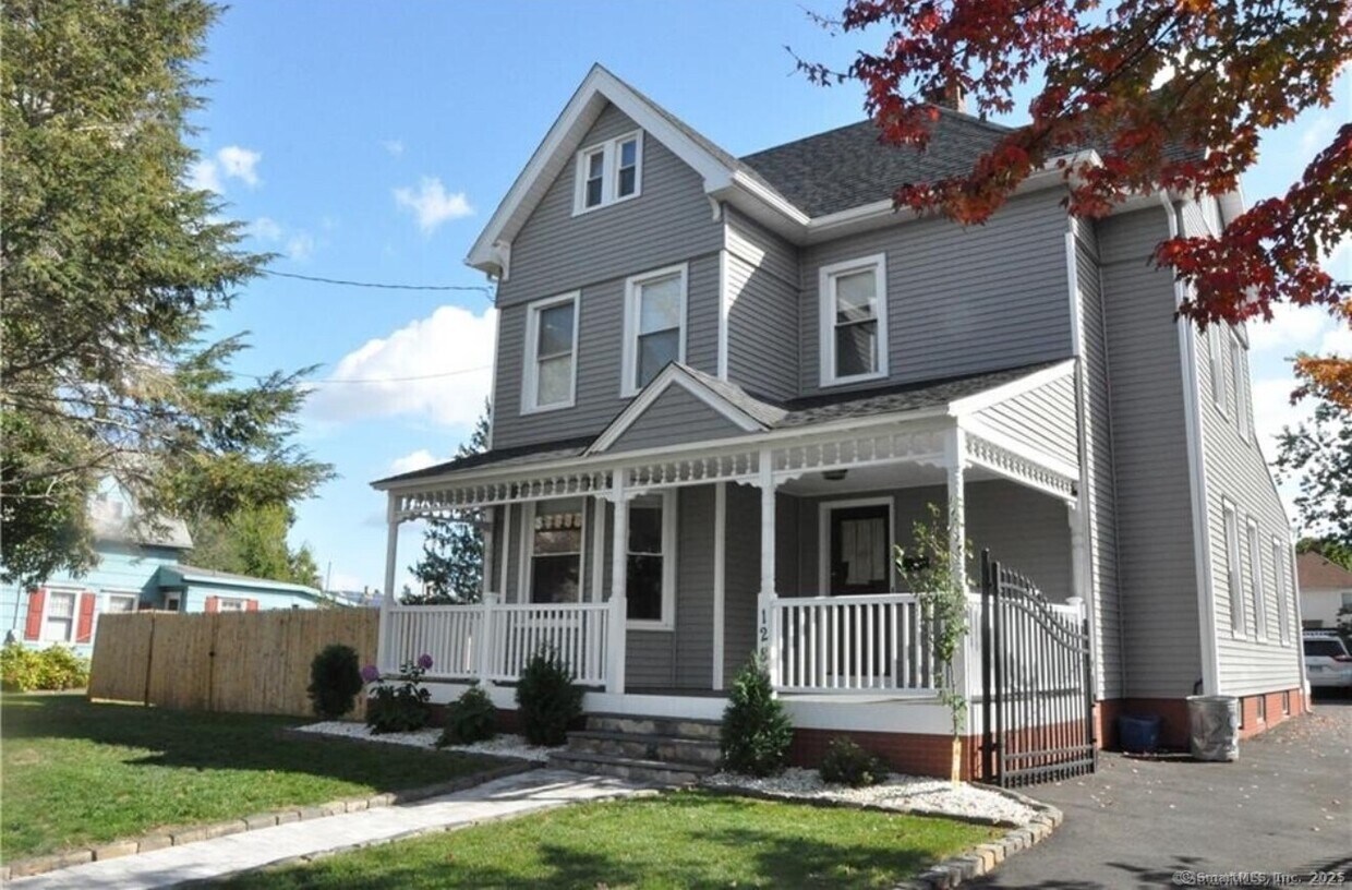 Foto principal - 128 Spring St