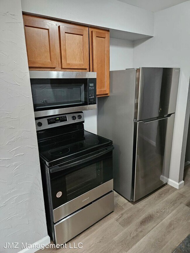 Foto del edificio - 2 br, 1.5 bath House - 27608 Evelyn