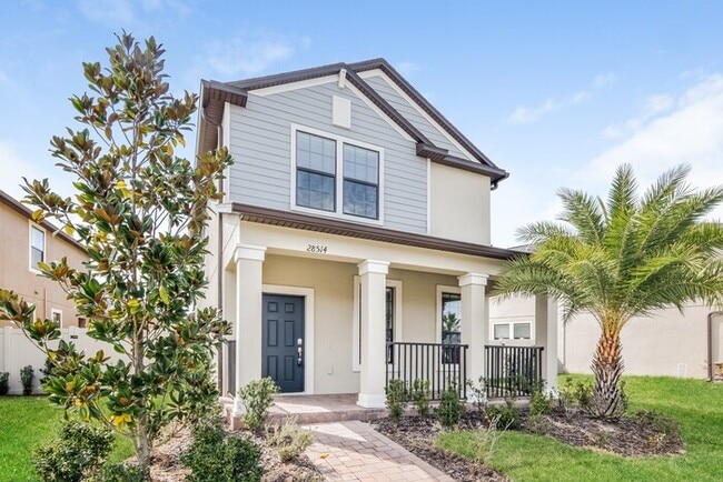 Building Photo - Gorgeous Wiregrass Home with Privacy Backw...