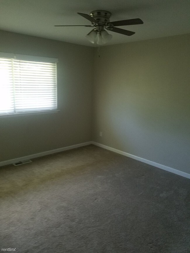 Foto del edificio - 3 br, 2 bath House - 1070 Manresa Ln
