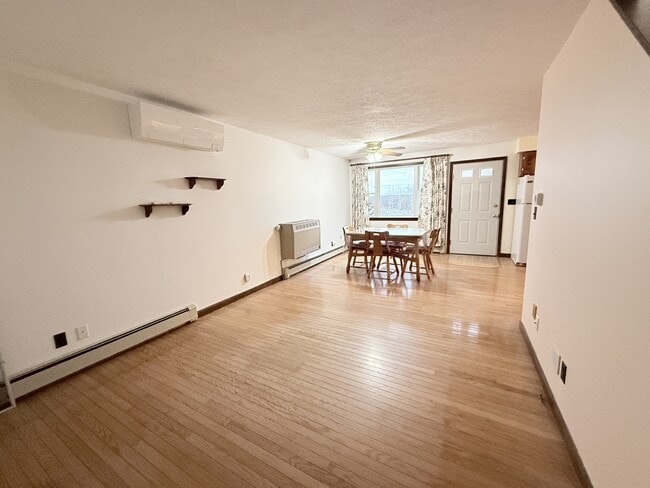 Foto del edificio - 29 Starlight Dr