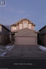 Building Photo - 1486 Mickleborough Dr