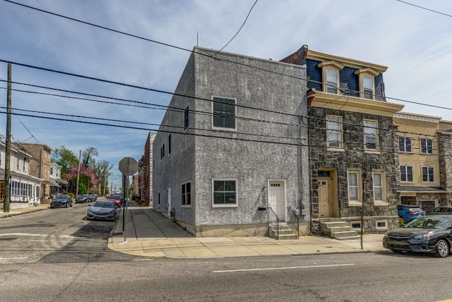 Building Photo - 4417 Manayunk Ave