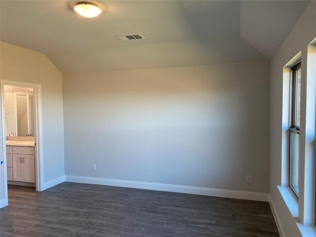 Building Photo - 1685 Timpson Dr