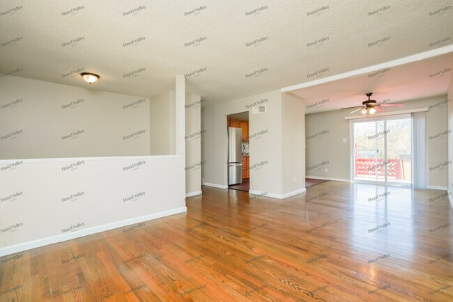 Foto del edificio - 260 Downing Ave