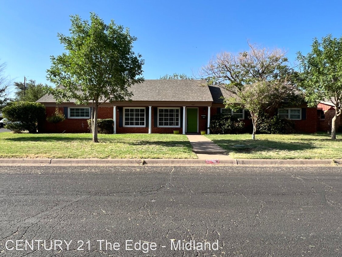 Primary Photo - 4 br, 3 bath House - 1001 Stanolind