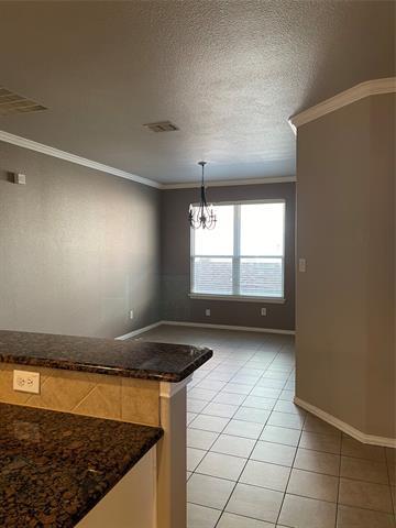 Foto del edificio - 14616 Crystal Lake Dr