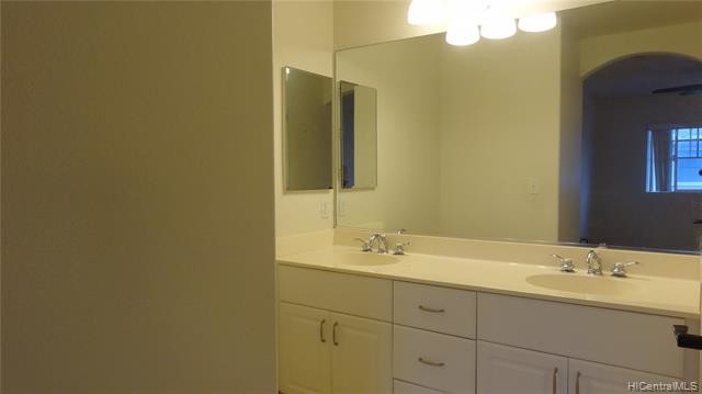 Foto del edificio - 1167 Mokuhano St