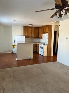 Building Photo - 404 N Powell Pkwy