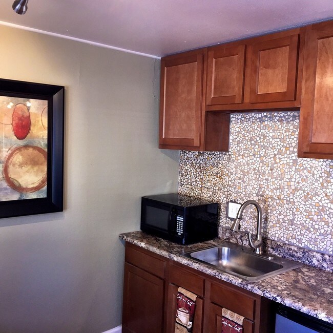 Maplewood Apartments Apartments Colorado Springs, CO