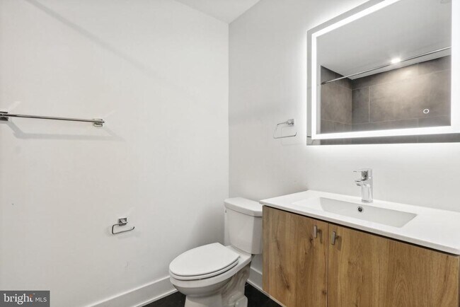 Foto del edificio - 1622 Point Breeze Ave