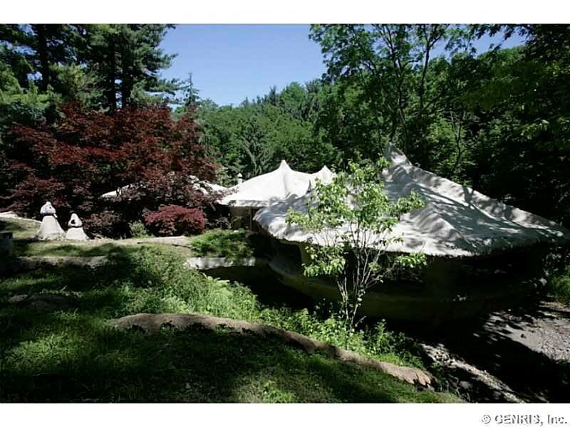 Primary Photo - 142 Park Rd