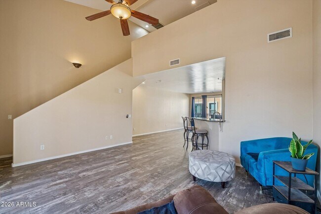 Foto del edificio - 22125 N 29th Ave