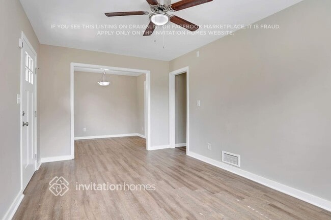 Foto del edificio - 1281 Bell Ave