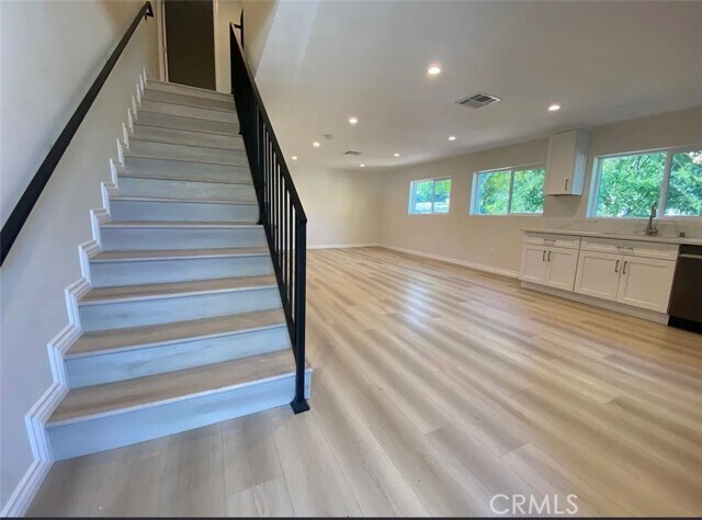 Foto del edificio - 5405 Ruthwood Dr