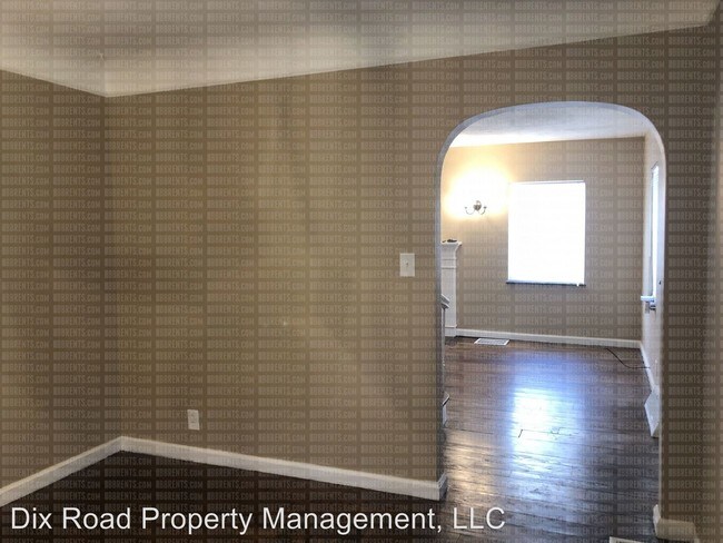 Building Photo - 3 br, 2.5 bath House - 4001 Oak Avenue,
