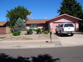 Building Photo - 5009 Blue Sage Pl NE