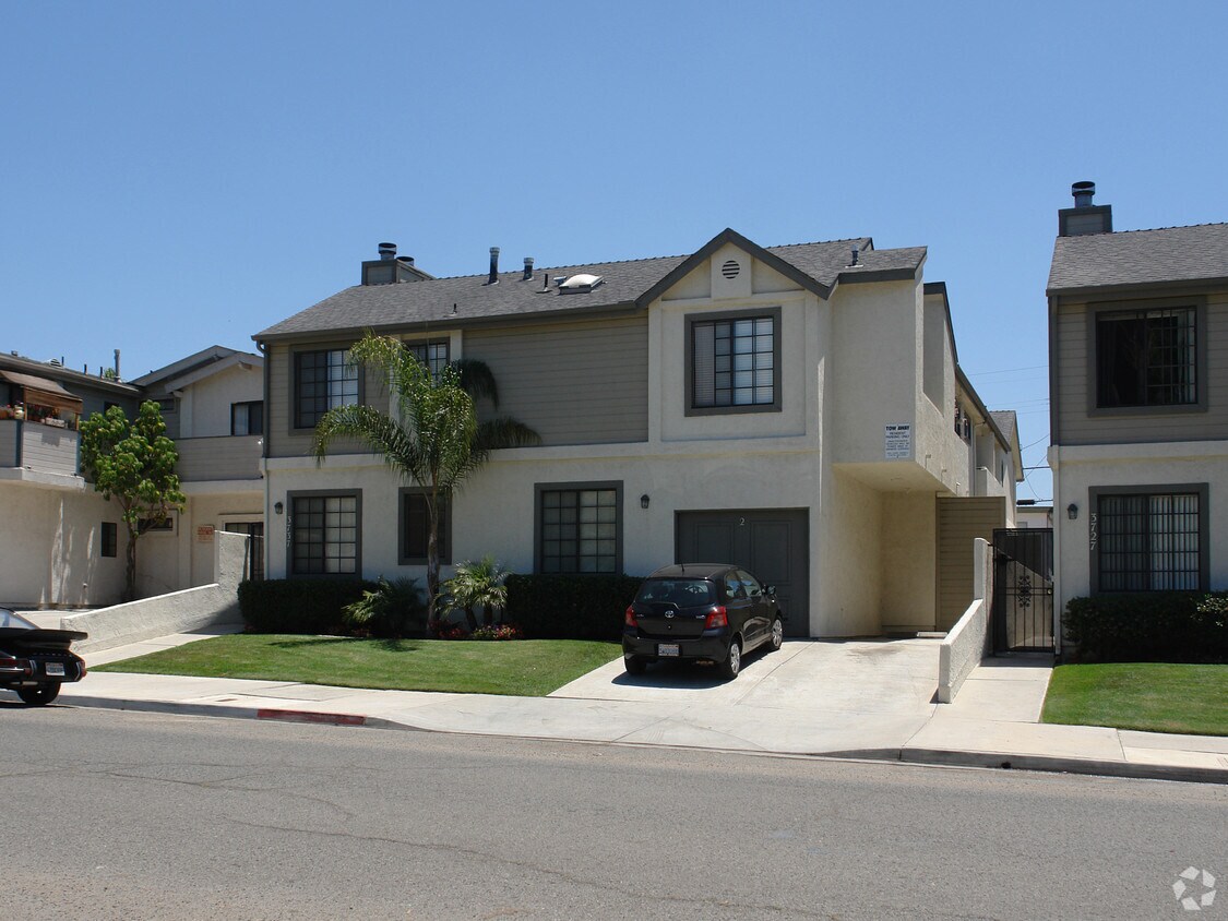 Building Photo - 3737 Grim Ave