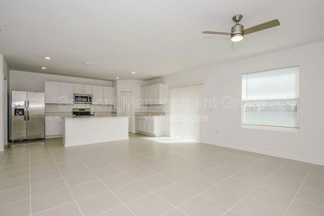 Photo - 1212 Belle Isle Ln House