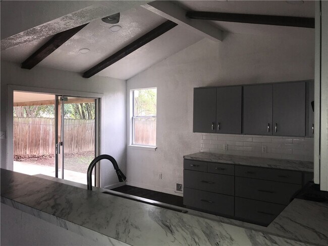 Foto del edificio - 1509 Wheless Ln