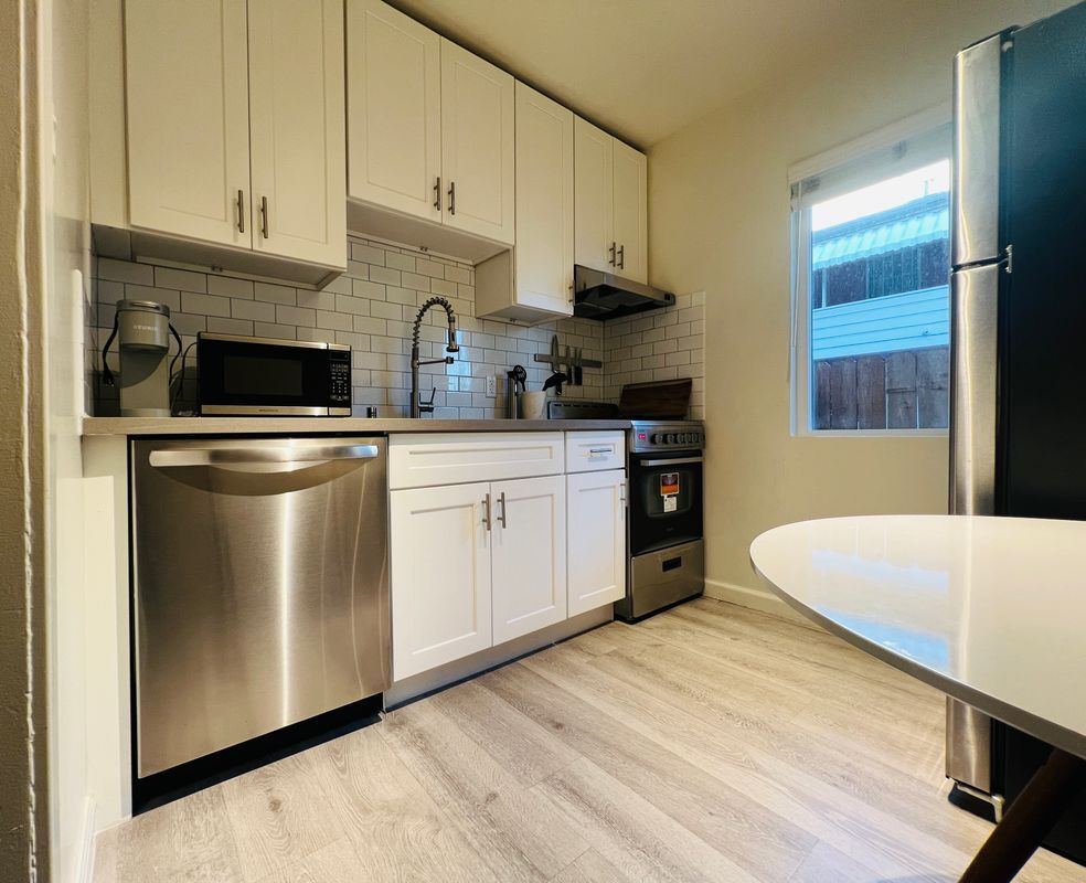 Foto principal - 5525 Harold Way
