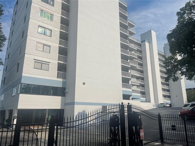 Building Photo - 2 Adalia Ave