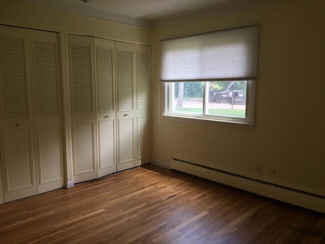 Bedroom - 1261 Island Dr