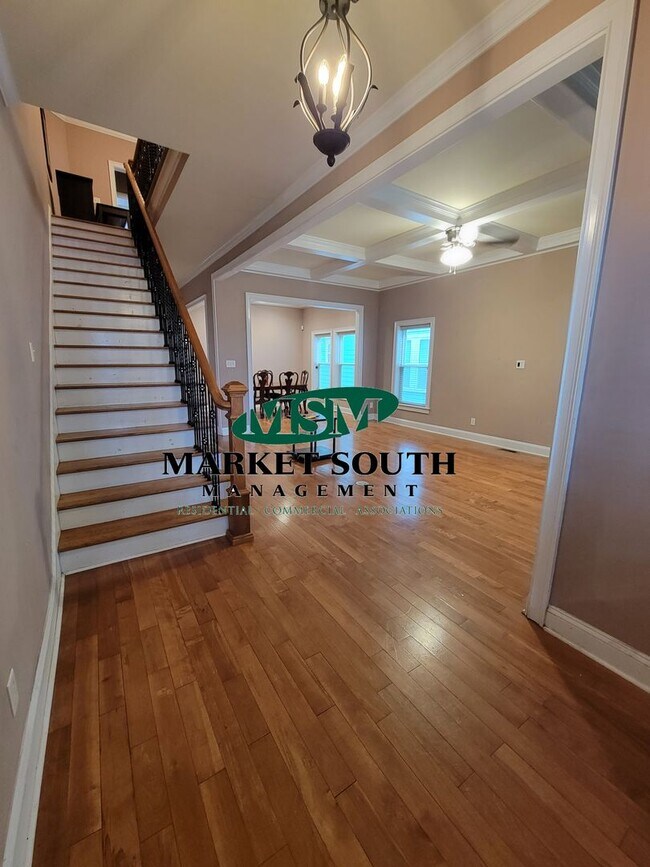 Foto del edificio - **APPLICATION PENDING!! Renovated Historic District!