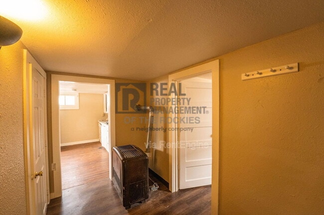 Foto del edificio - 1111 E Flint St