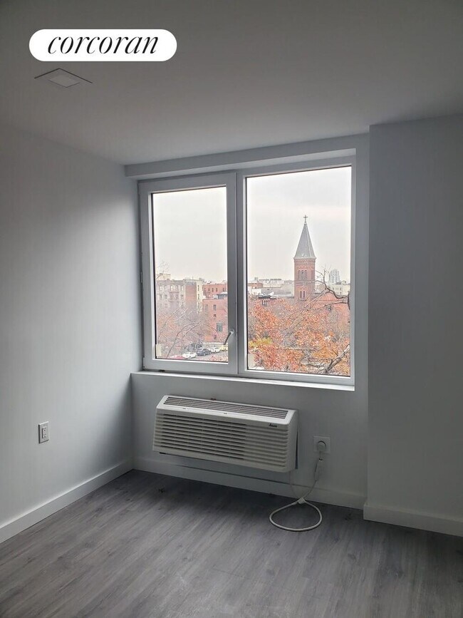 Foto del edificio - 170 Marcy Ave