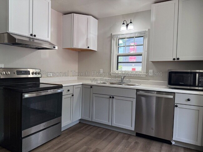 Foto del edificio - 704 8th St S