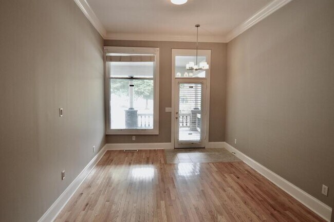 Foto del edificio - 1473 N Delaware St