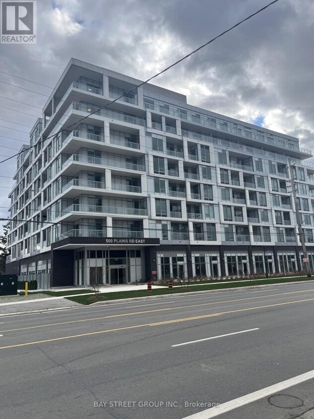 Photo principale - 500 Plains Rd E