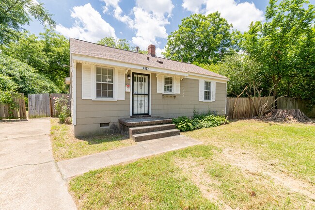Building Photo - 4107 Owen Rd