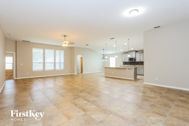 Building Photo - 12367 Hagan Creek Dr