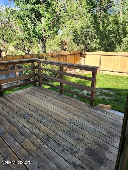 Foto del edificio - 7720 Fowler Ave