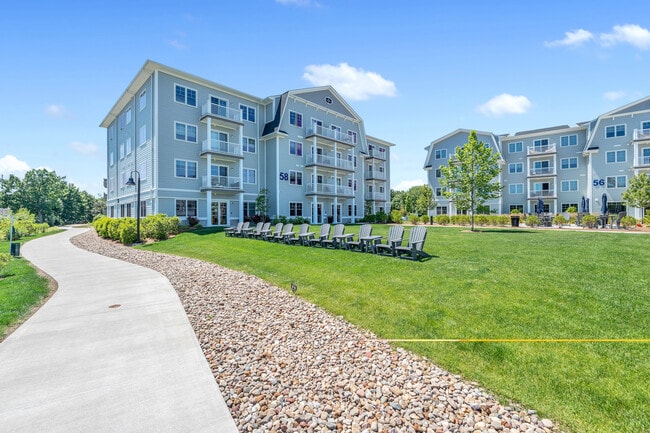 Building Photo - Mariners Landing