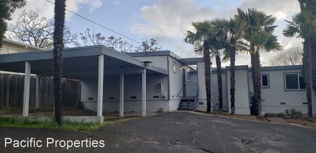 Building Photo - 17709 Sunset Way