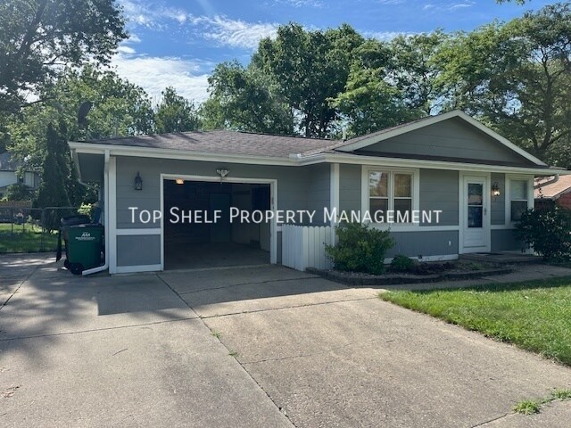Foto principal - 312 NE Harvey St