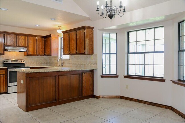 Foto del edificio - 13000 S Robinson Ave