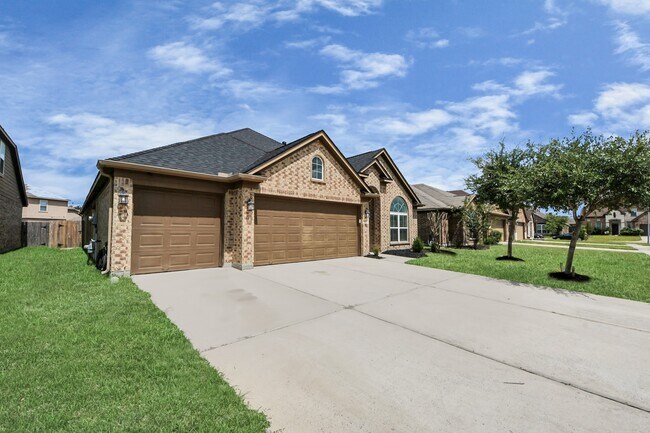 Building Photo - 6431 Westward Wood Way