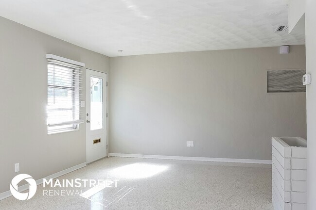 Foto del edificio - 7941 23rd Ave N