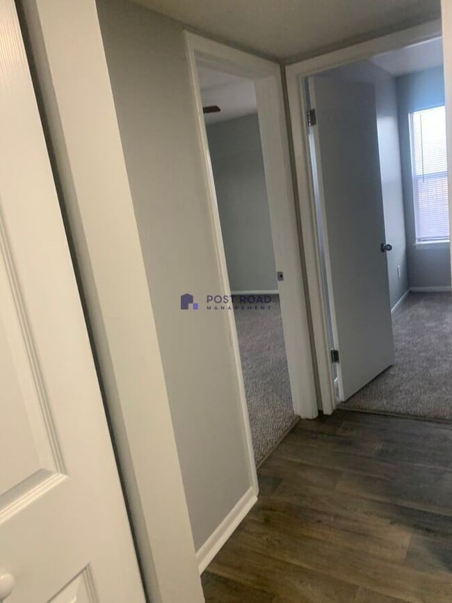 Foto del edificio - 2800 S Osage Ave