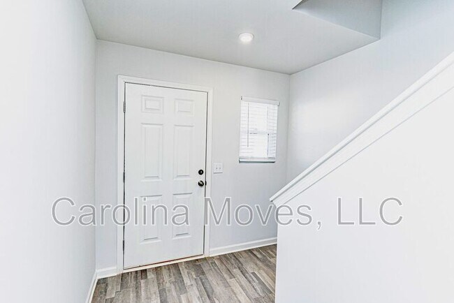 Foto del edificio - 638 Farmstead Trail