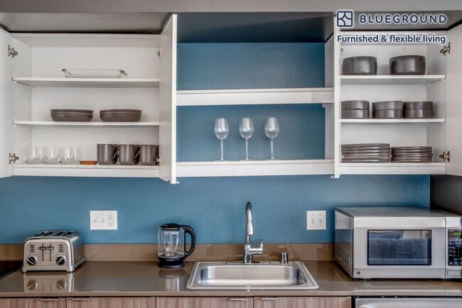 Foto del edificio - 1530 Belmont Ave