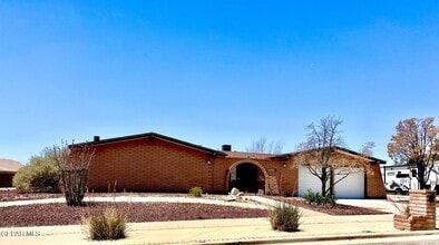 Building Photo - 11676 Andrienne Dr